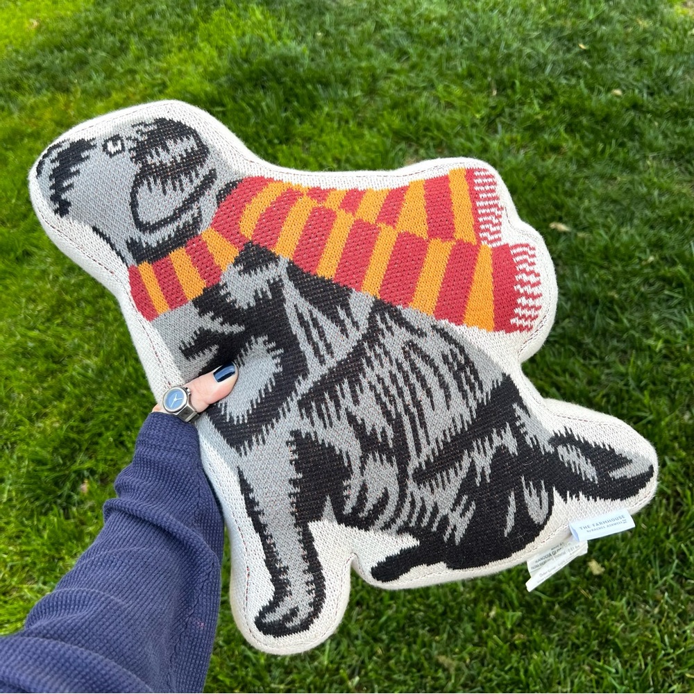 The Farmhouse by Rachel Ashwell Harry Potter Gryffindor Dog Throw Pillow
